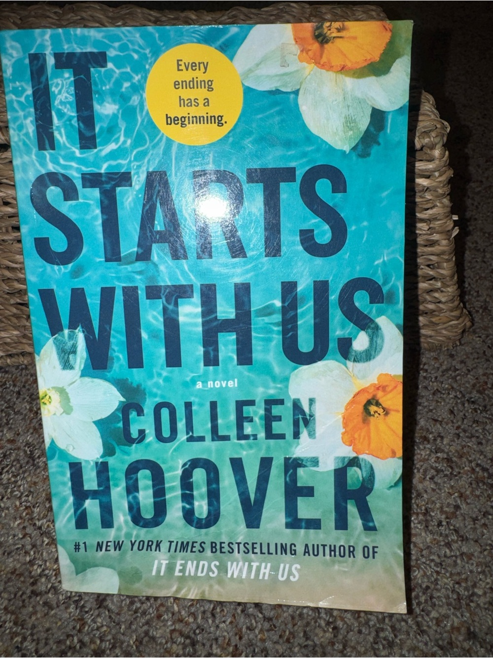 "It Starts With Us" Paperback - Colleen Hoover